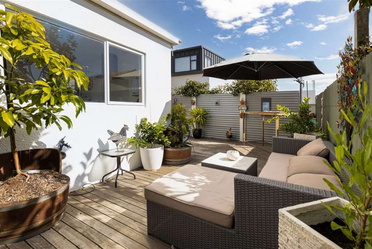 1/22 Lakings Road Springlands_16