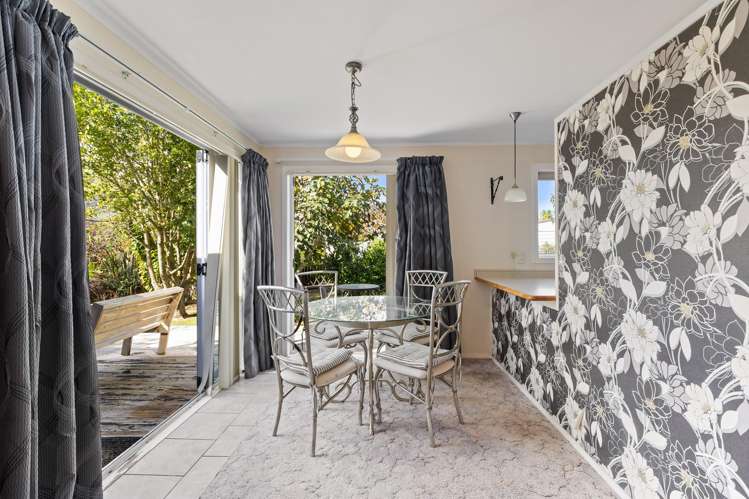 6 Aorangi Road Paeroa_19