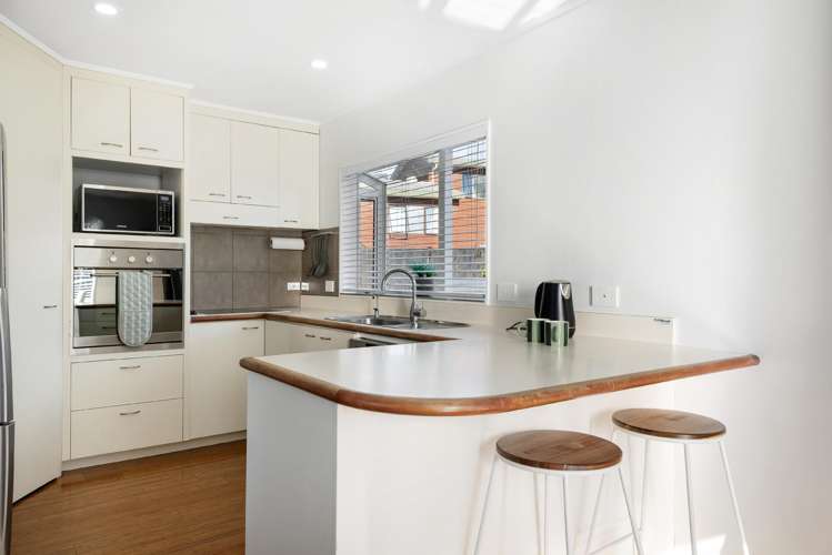 1/18 Altair Place Windsor Park_11