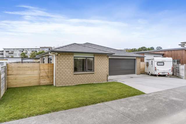 51 Couldrey Crescent Red Beach_2