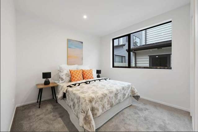 1/14 Hillsborough Road Hillsborough_2