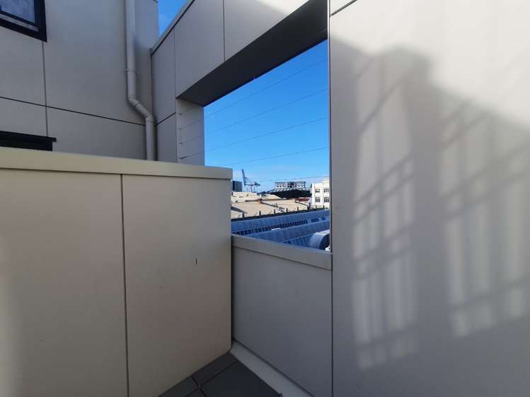 5C/8 Farnham Street 1761_8