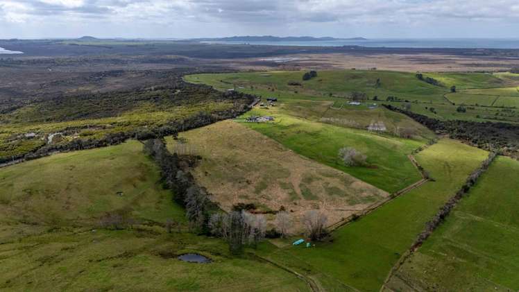 164 Tahanga Road Lake Ohia_24