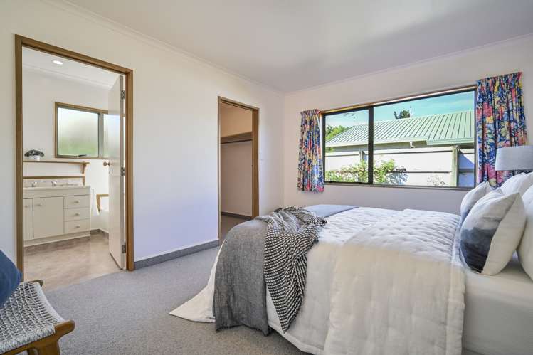 2/239 Warwick Road Mayfair_8