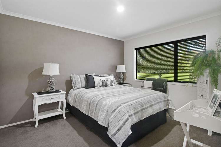 8 Millbrook Drive Waiuku_10