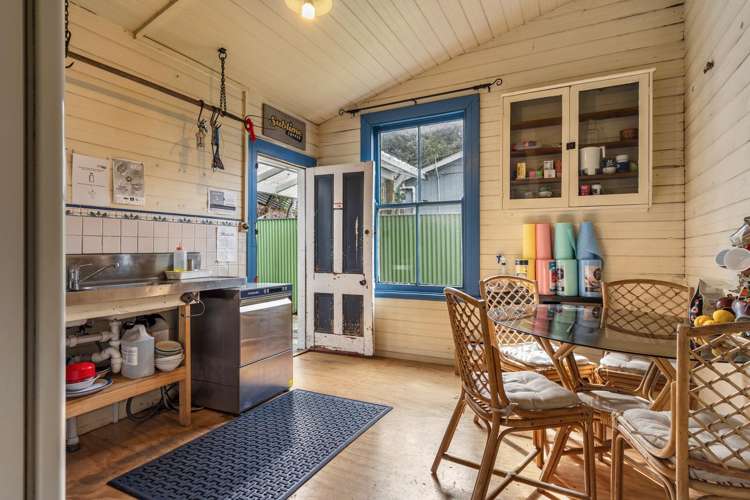 211 Haven Rd Beachville_18