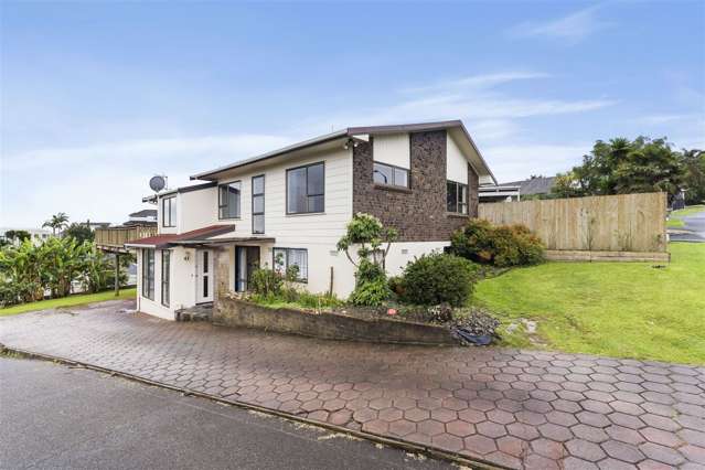 1/15 Gwenand Place Botany Downs_1