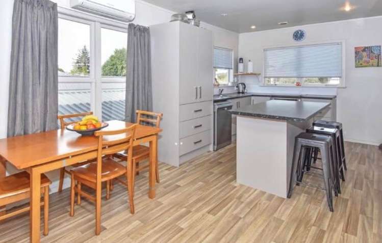 62 Christmas Road Manurewa_6