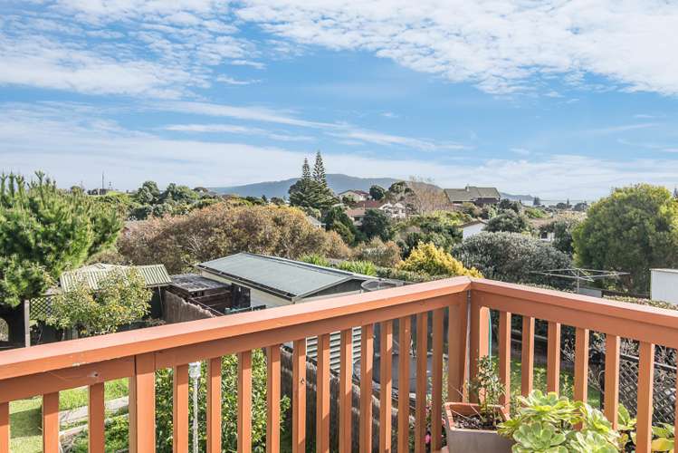 29 Frimley Terrace Waikanae Beach_23
