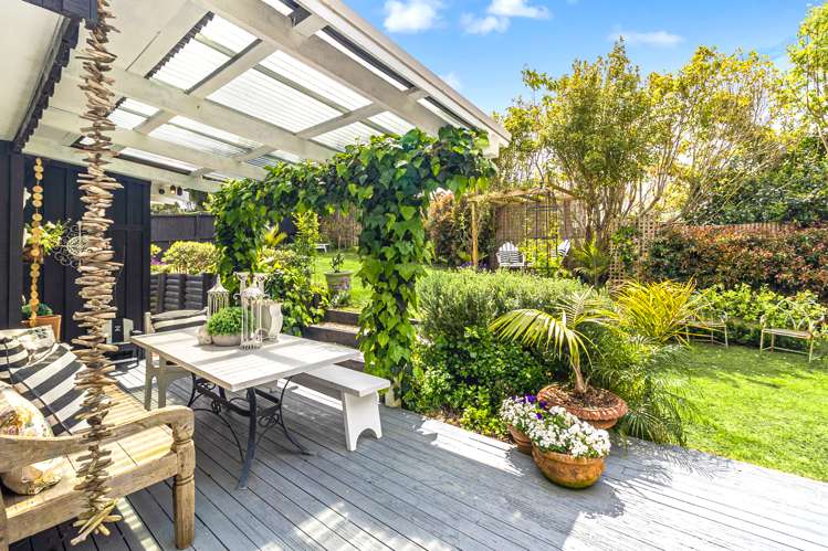 31 Alison Road Surfdale_22