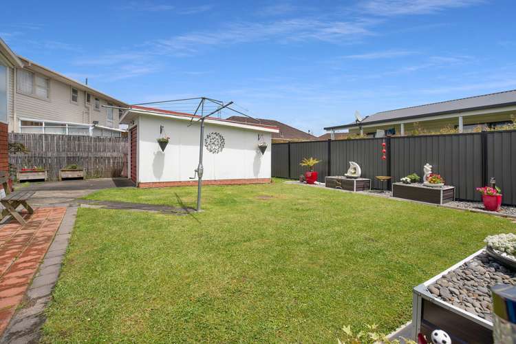 1/30 Dale Crescent Pakuranga_12