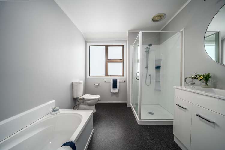 14 Aintree Grove Churton Park_20