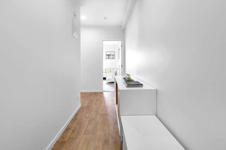 1110/20 Mccrae Way New Lynn_3