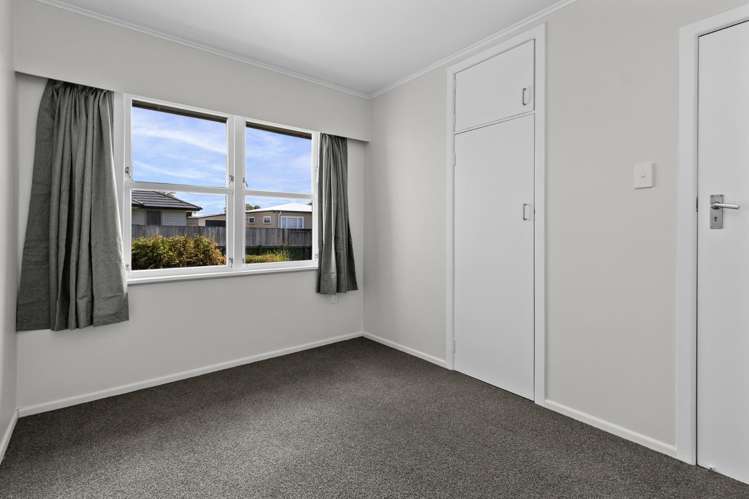 B/70A Tawa Street 1107_14