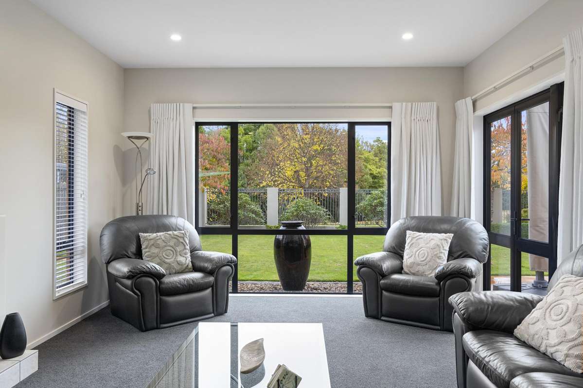 110 Regents Park Drive_4