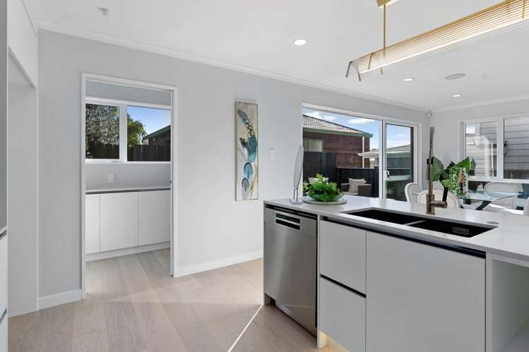 123B Forrest Hill Road Forrest Hill_4