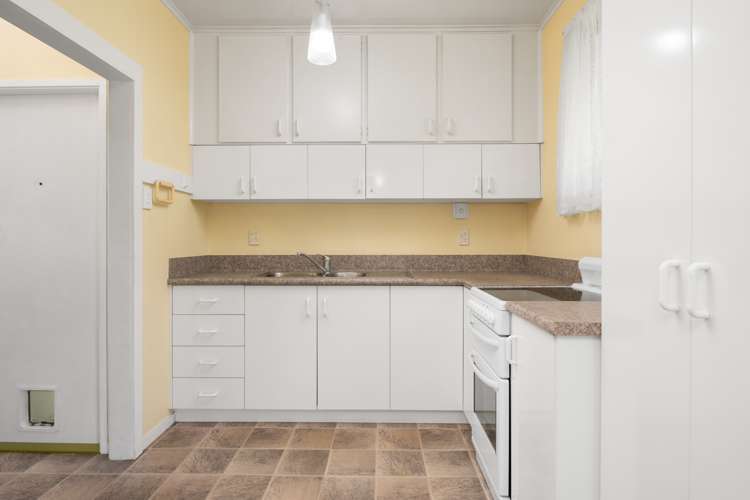 3 Brian Bary Street Redwoodtown_8