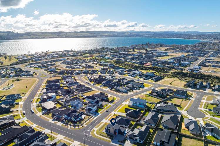 37 Maunganamu Drive Wharewaka_24