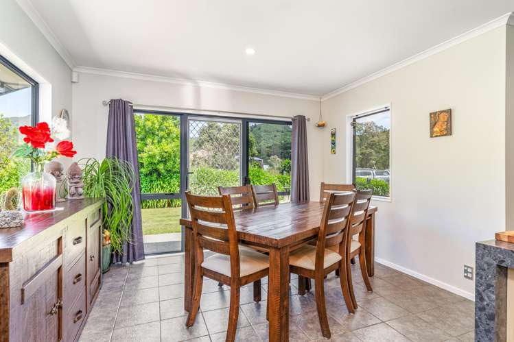 5523 Masterton Castlepoint Road Whakataki_10