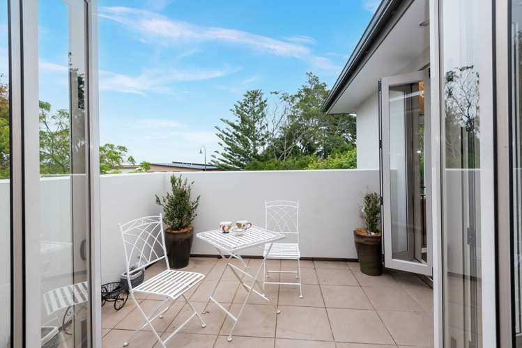 1a Gracechurch Drive Flat Bush_32