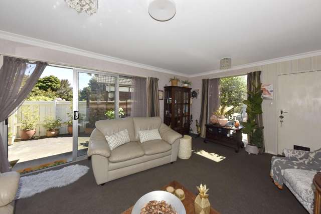 1/20 Rawlings Lane Somerfield_2