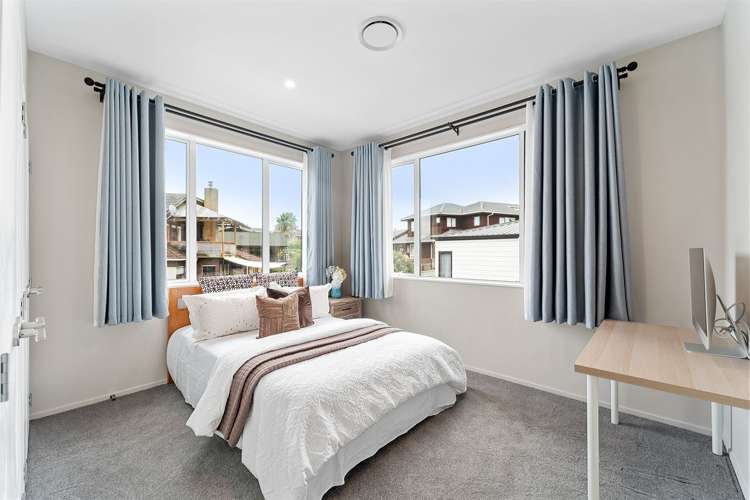 7 Marlin Street West Harbour_25