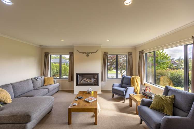 10 Parkland Drive Waipawa_8