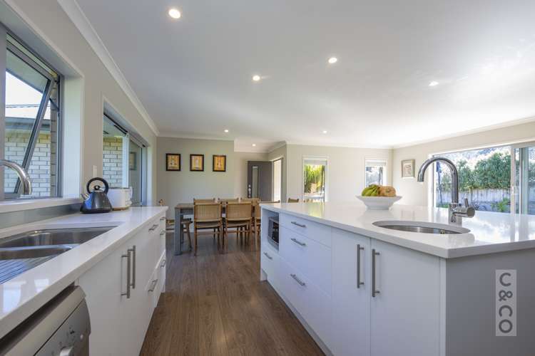 23 Crabb Fields Lane Riverhead_13