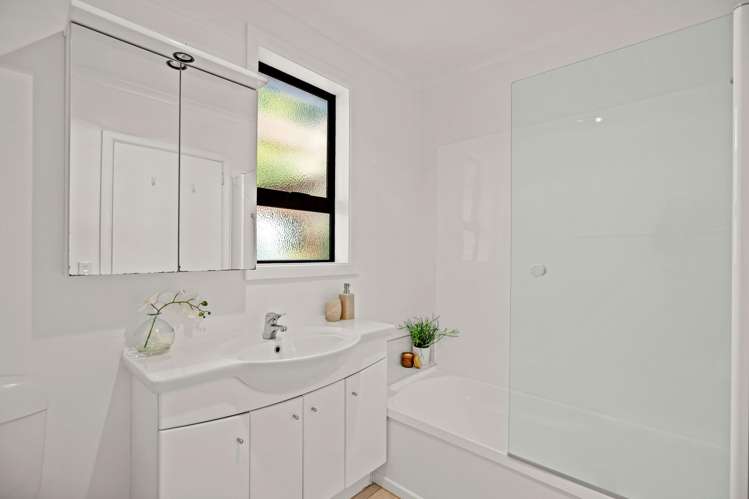 24 McCormacks Bay Road Mount Pleasant_18