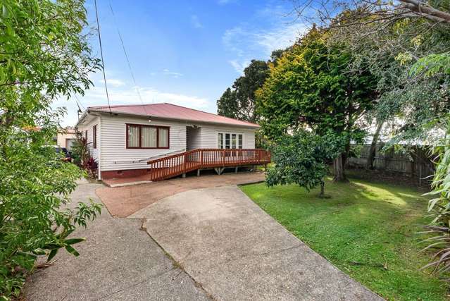 28 Binsted Road New Lynn_1