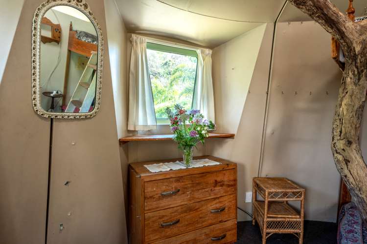 5 Beatty Parade Surfdale_4