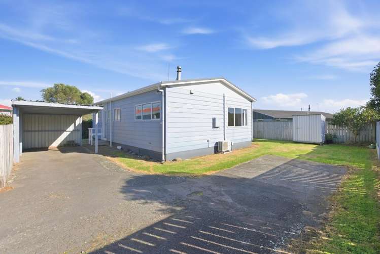 2/92a Ngamotu Road Spotswood_16