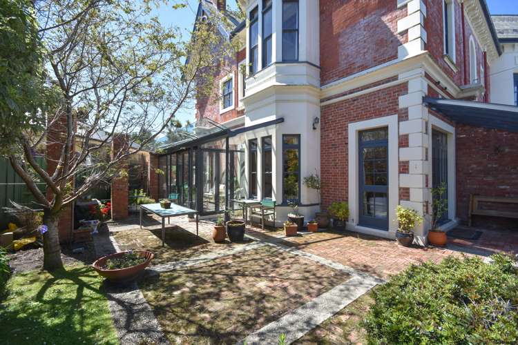 204 Highgate Roslyn_31