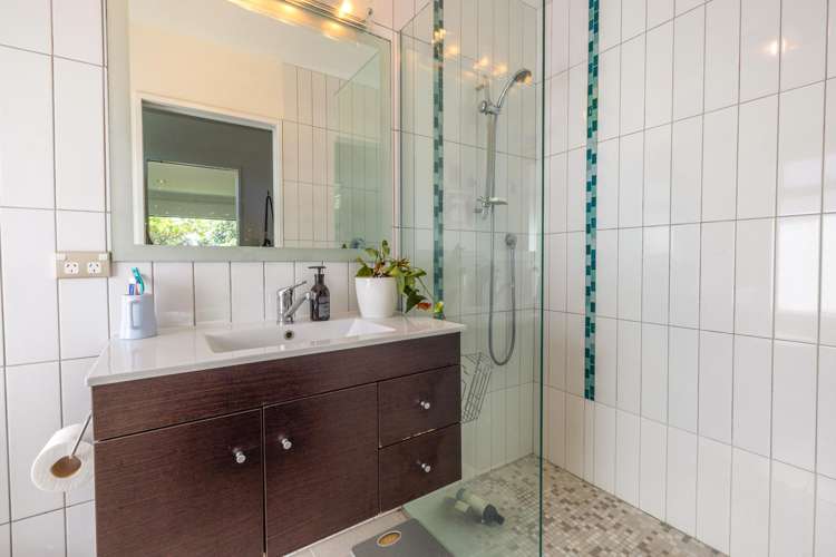 28D Beatty Parade Surfdale_16