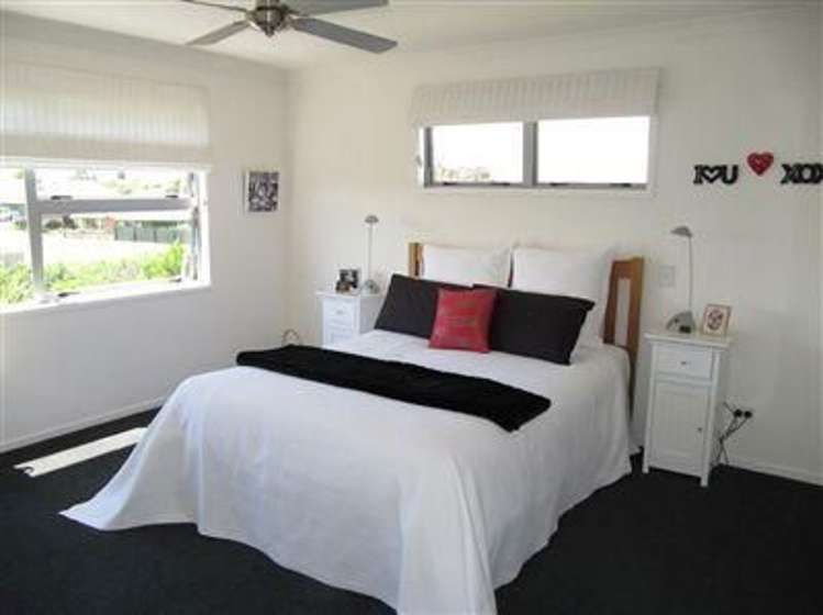 34 Greig Place Pukekohe_15