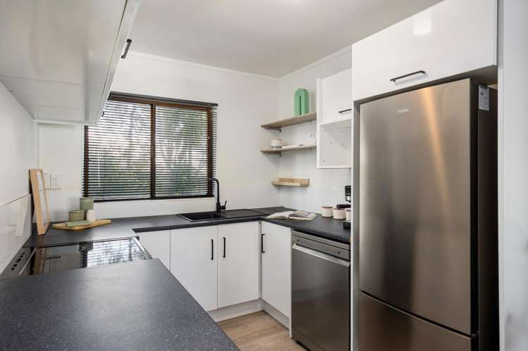 1C/88 Aroha Avenue Sandringham_1
