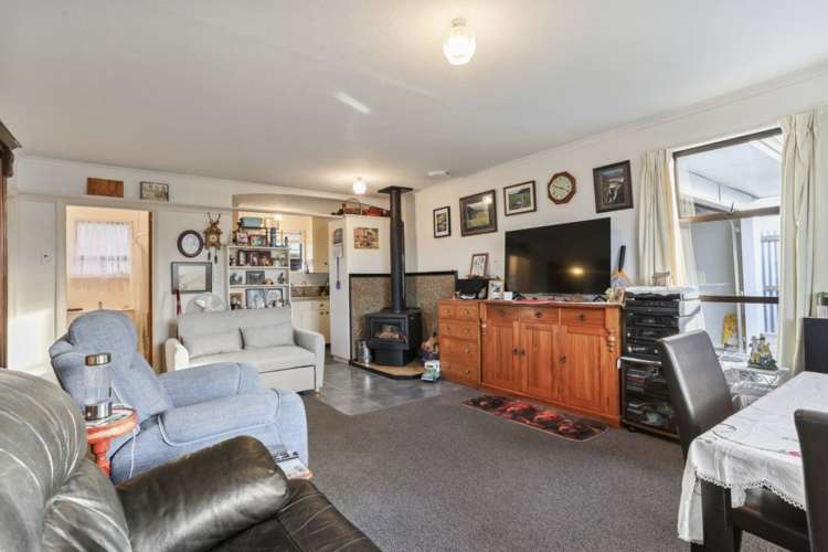 4 Amberley Beach Road Amberley_12