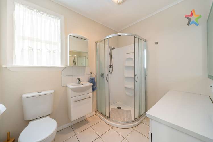 6 Lockwood Crescent Taita_11