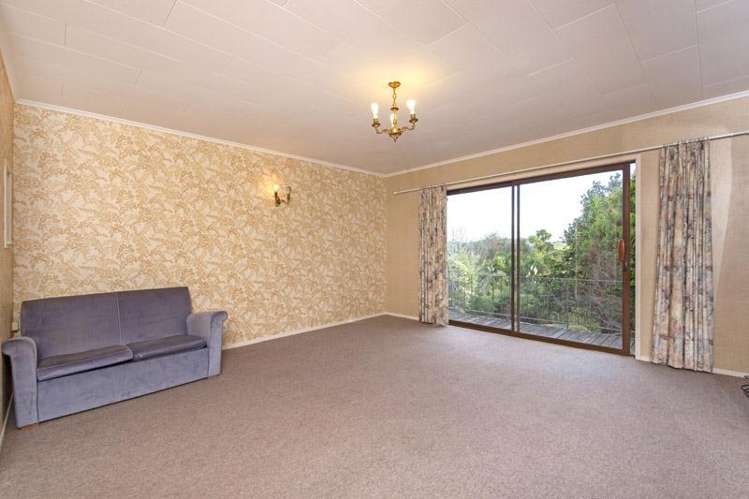 28 Oliver Twist Avenue Mellons Bay_9