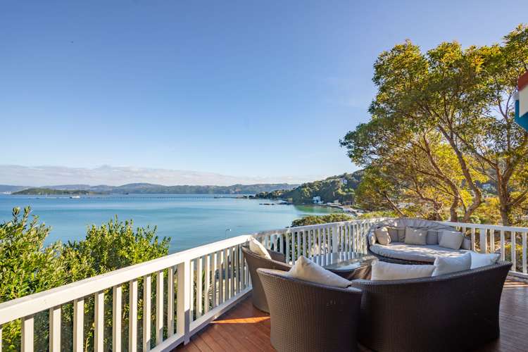 236 Marine Drive Lowry Bay_25