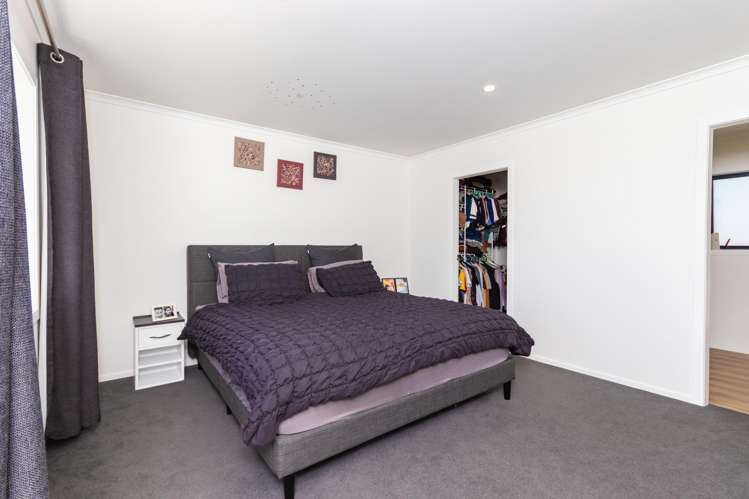 12 Corsica Court Fitzherbert_15