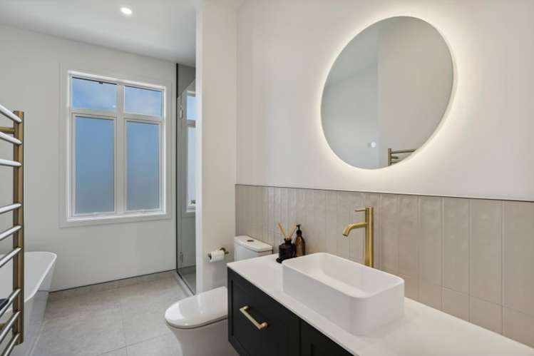105 Burdon Loop Lake Hawea_14