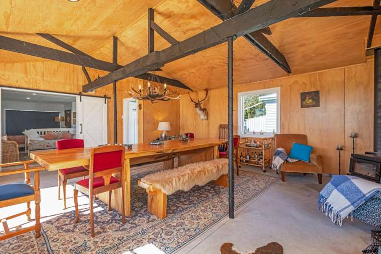 1807 Kimbolton Road Kiwitea_18