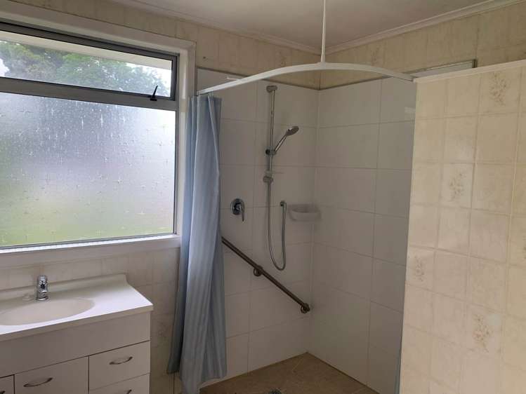 6 Lyndon Place Manurewa_6