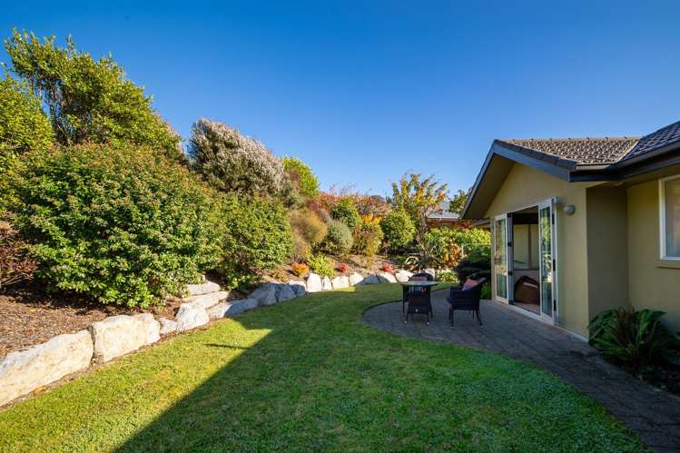 9 Highfield Grove Richmond_21