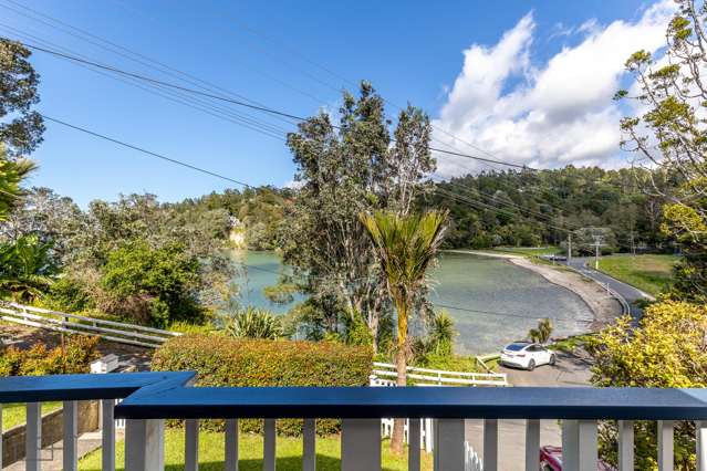 4 Aydon Road Titirangi_1