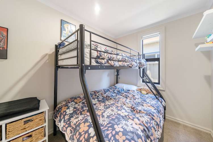 8 Hargest Crescent Saint Kilda_13