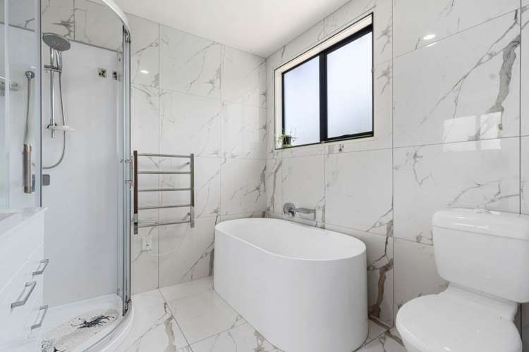 30/11 The Avenue Albany_8