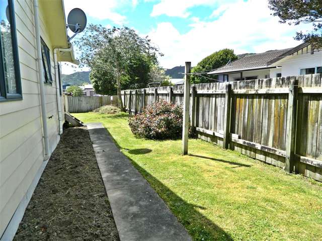 6 Honey Street Wainuiomata_3