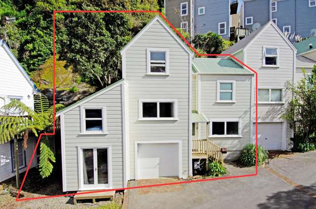 CBD 5-Bedroom Freehold Home - BEO $895,000